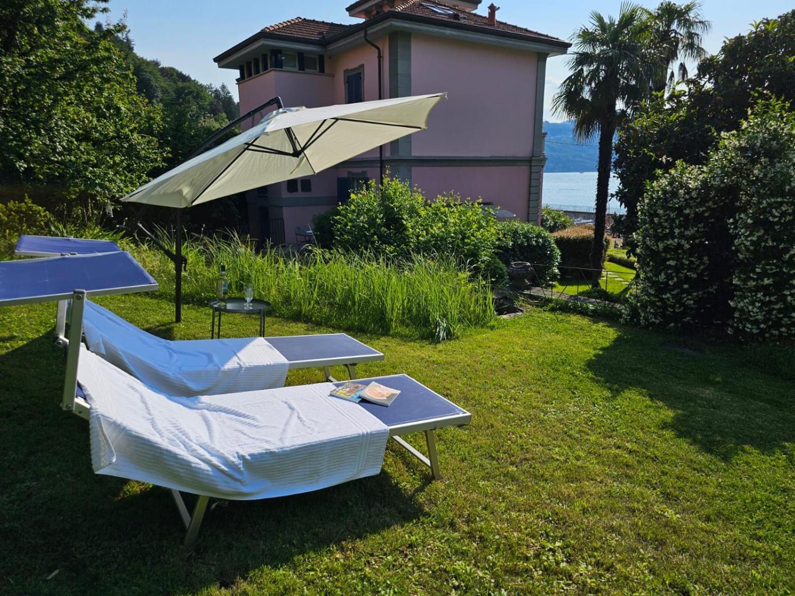 Villa Maria Lago Maggiore Reno Di Leggiuno エクステリア 写真